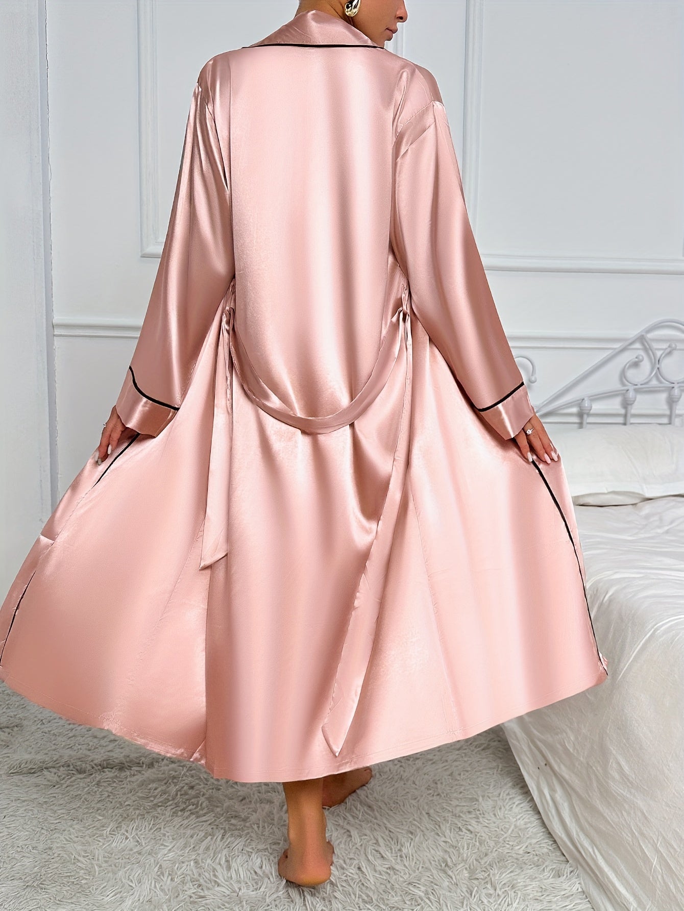 Ensemble Lingerie 2 Pièces Luxe : Robe de Nuit & Kimono Long Satinés