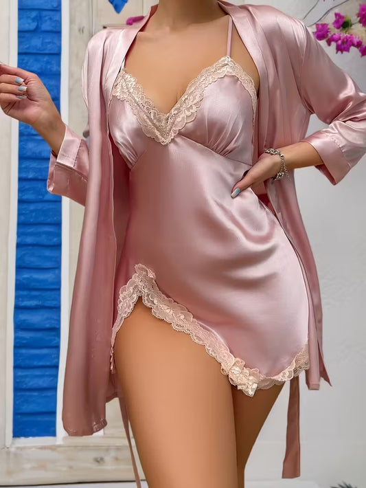Ensemble Pyjama Luxe Femme 2 Pièces : Kimono Satin et Nuisette Dentelle