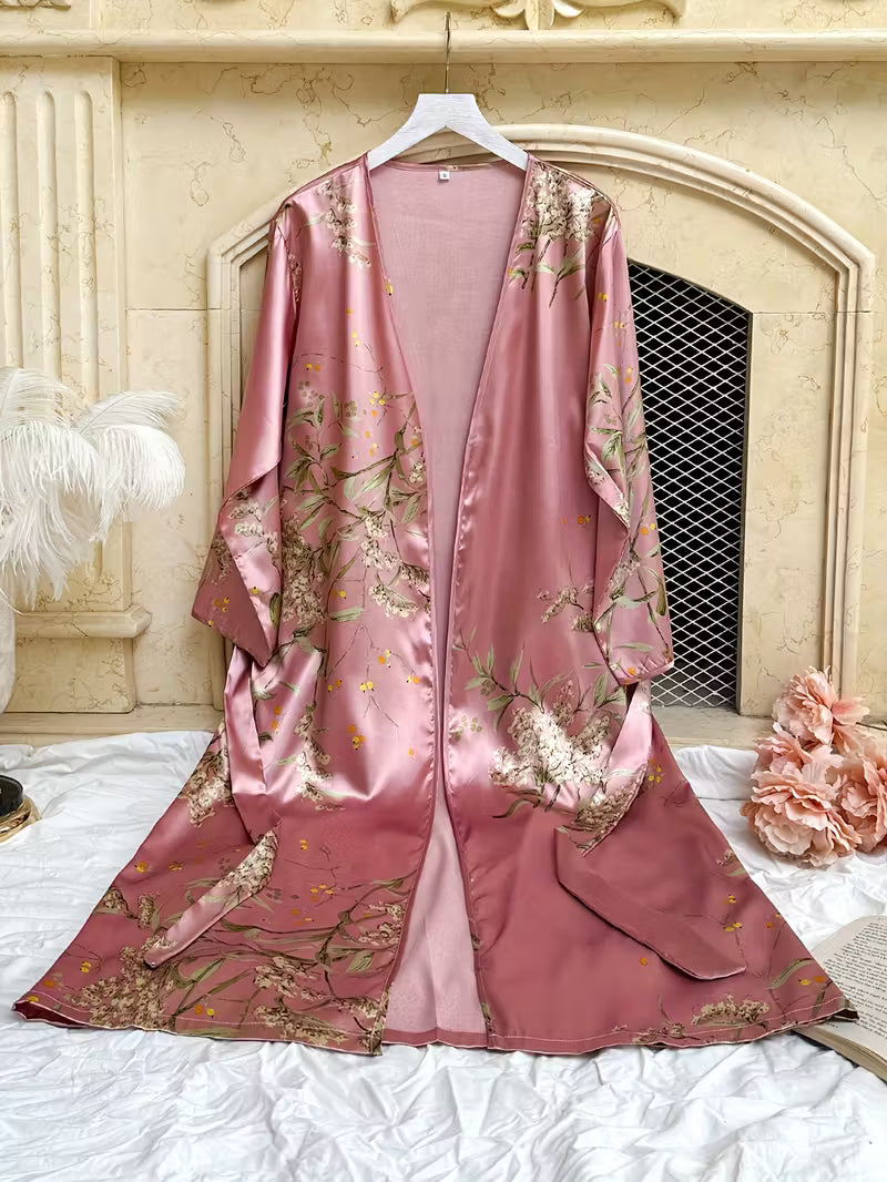 Robe de Nuit Longue Chic et Soyeuse en Satin Imprimé Floral